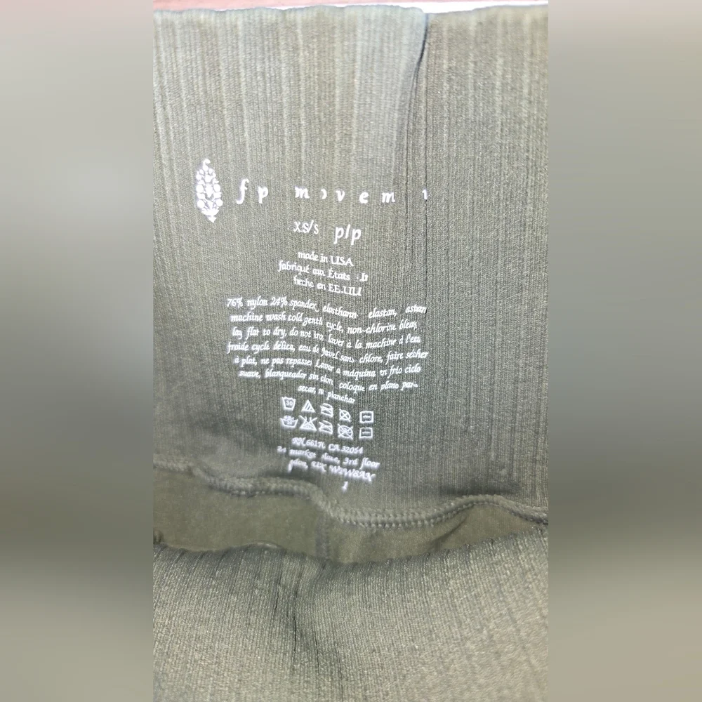 Free People  Movement Good Karma High Rise Leggings Olive  XS/S - Picture 7 of 8